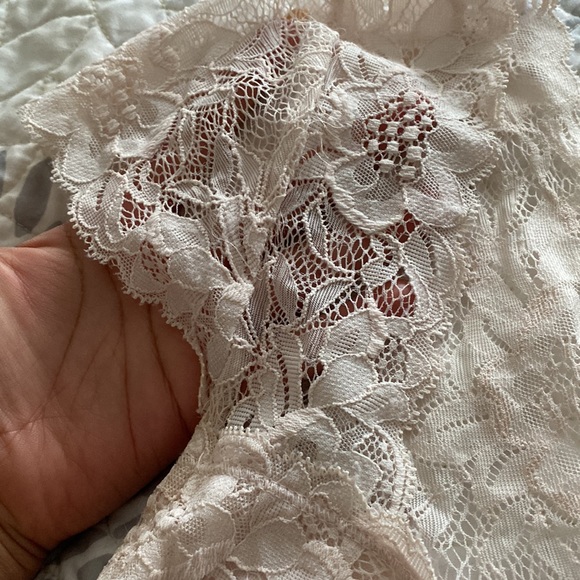 A&F Blush Lace Mini Dress - Picture 3 of 5